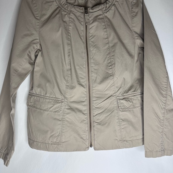 Ann Taylor Loft front zipper light Jacket - Picture 2 of 8
